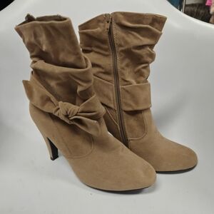 Venus Elegant Tan Suede Women's Boots